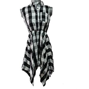 Liberty Love Sleeveless Black and White Check Dress with Asymmetrical Skirt Sz M